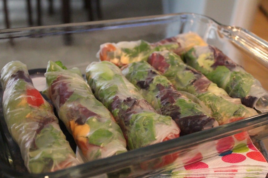 BLT Summer Rolls with Lime Sriracha Dipping Sauce | No Thanks to Cake