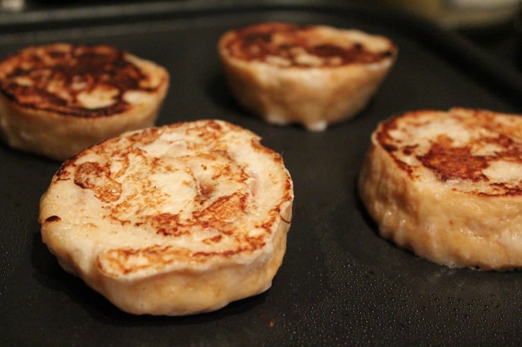 Jenny Volumizing: Cinnamon Roll French Toast | No Thanks to Cake