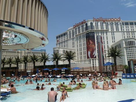 Boulevard Pool Las Vegas Cosmopolitan | No Thanks to Cake