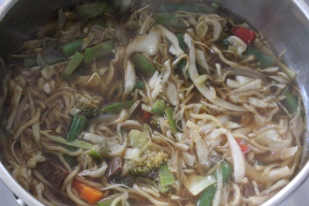 Jenny Craig Asian Noodle Soup with Beef  | No Thanks to Cake